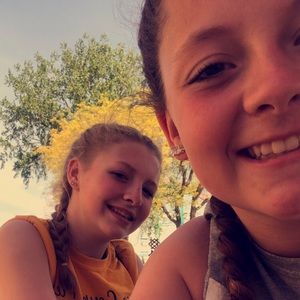 Meet your Posher, Mya